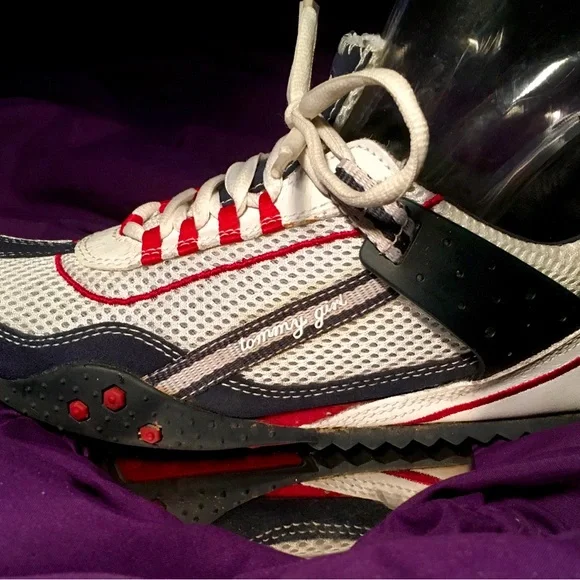 Tommy Hilfiger White and Navy Sneakers - Picture 4 of 6